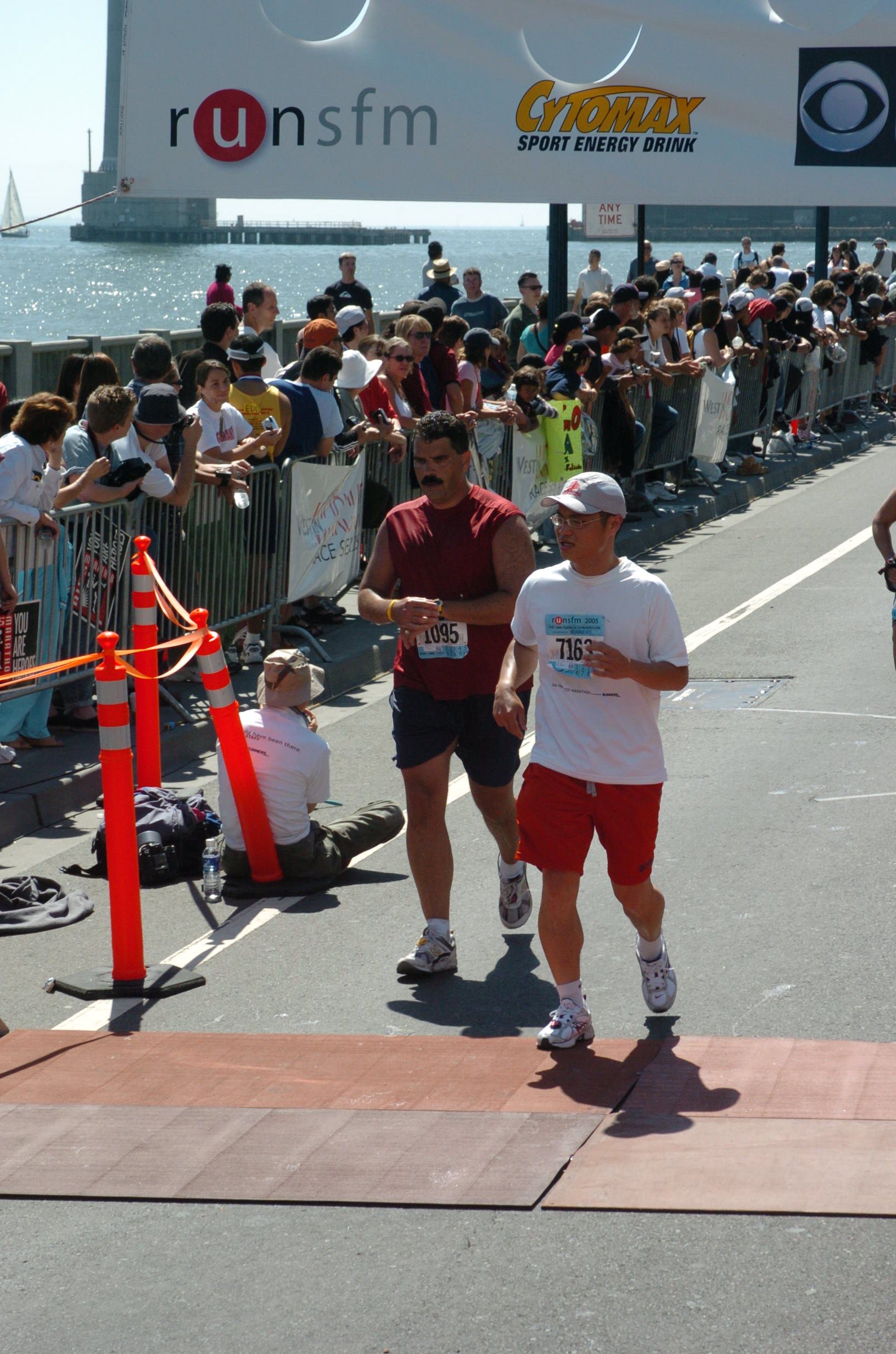 Nhut's 2005 San Francisco Marathon Pictures